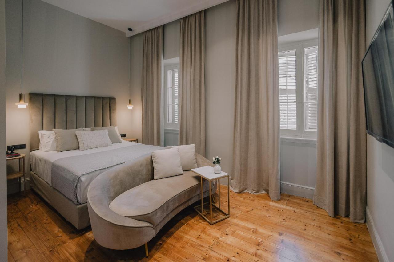 Sanrocco Suites -Corfu Town Luxury Apartments Bagian luar foto