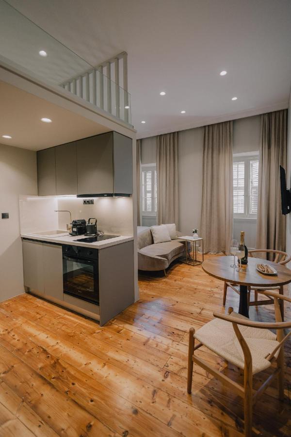 Sanrocco Suites -Corfu Town Luxury Apartments Bagian luar foto