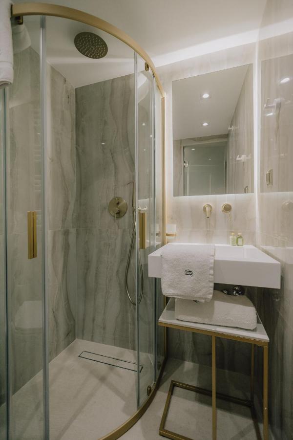 Sanrocco Suites -Corfu Town Luxury Apartments Bagian luar foto