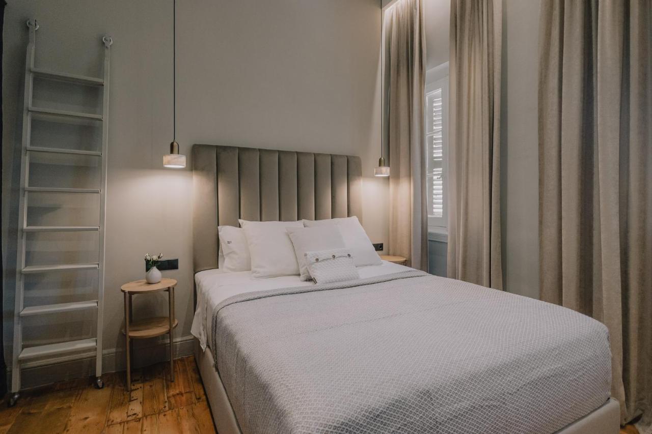 Sanrocco Suites -Corfu Town Luxury Apartments Bagian luar foto