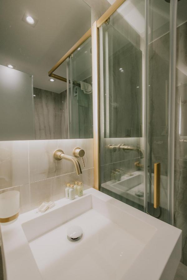 Sanrocco Suites -Corfu Town Luxury Apartments Bagian luar foto