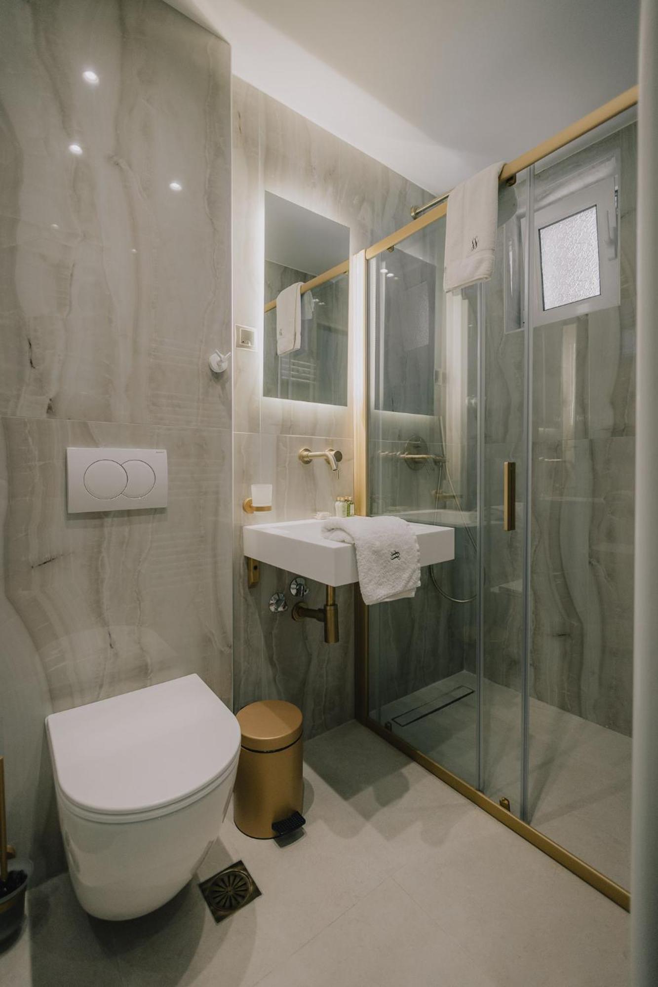 Sanrocco Suites -Corfu Town Luxury Apartments Bagian luar foto