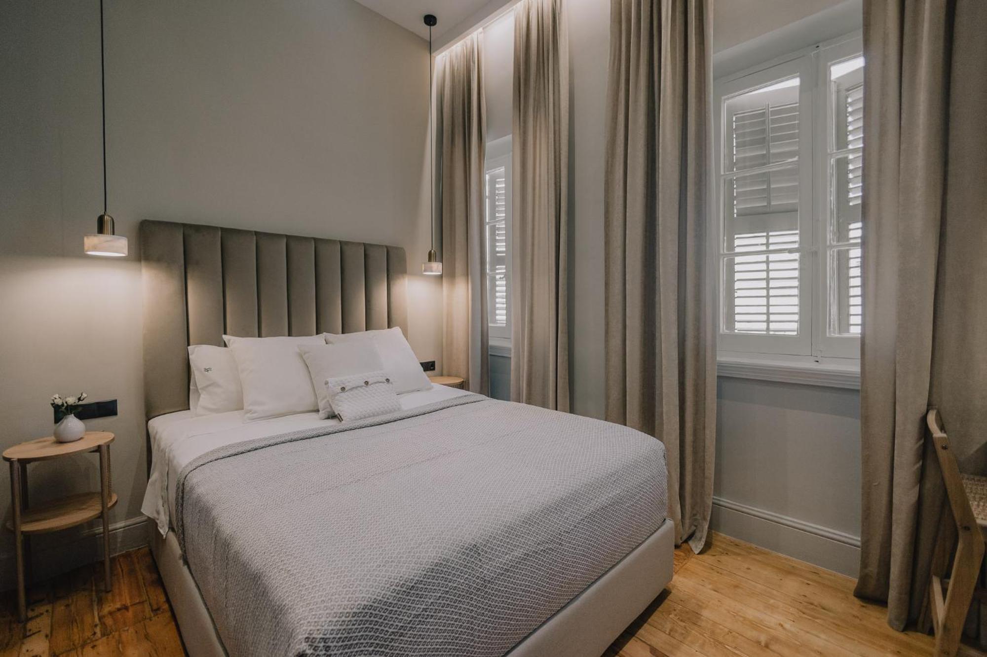 Sanrocco Suites -Corfu Town Luxury Apartments Bagian luar foto